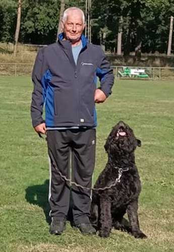 Bouvier QUINTUS KALLISTA v CAYA'S HOME